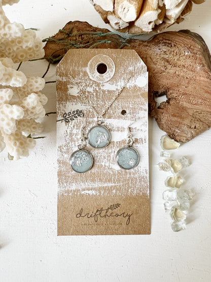 GIFT SET || Siesta Key Ocean Resin Silver Dangles and Necklace